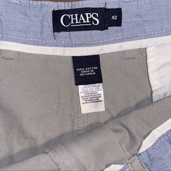 Chaps Men Shorts - Picture 2 of 4